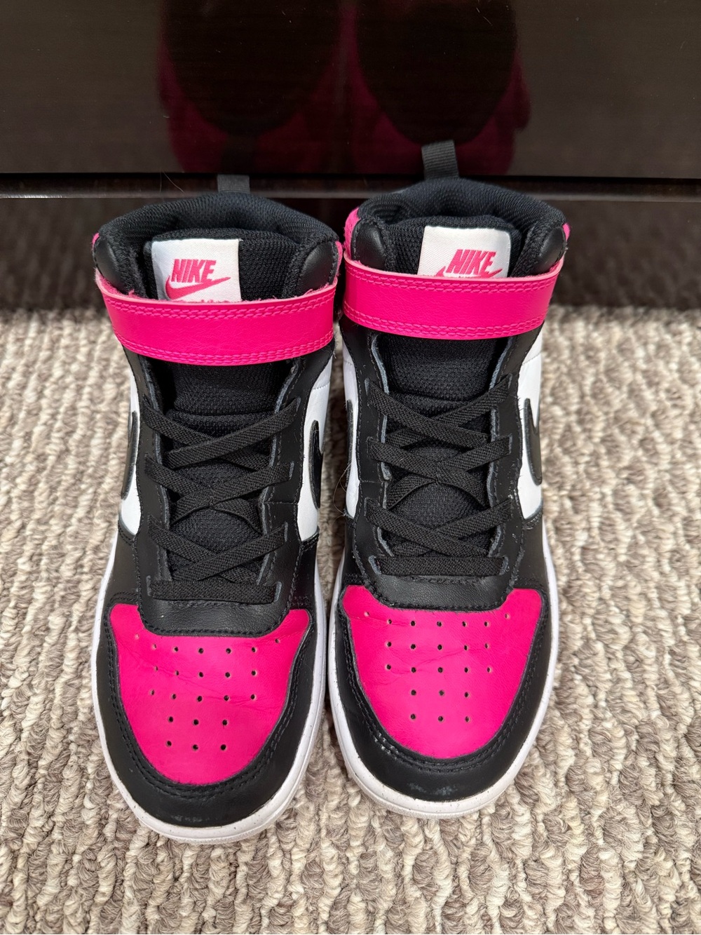 Nike Court Borough Mid 2- youth size 2 - Picture 2 of 3